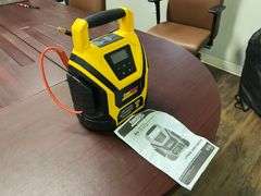 Everstart Maxx Lithium-Ion Battery Booster