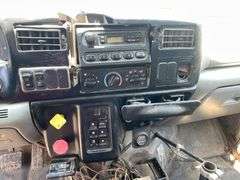 2006 Ford F750 Super Duty 4 Door Crew Cab Utility Body Truck (175,874 Miles)