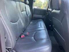 2007 Chevrolet Silverado 1500 4 Door Extended Cab 4x4 Truck (211,128 Miles)