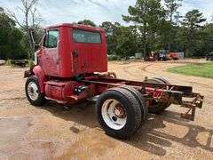 1995 International 8100 Truck Tractor (144,035 Miles)