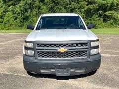 2015 Chevrolet Silverado 1500 4 Door Crew Cab Pickup Truck (302,249 Miles)