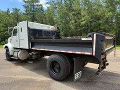 1996 International 8200 Sleeper Cab Single-Axle Dump Truck (174,038 Miles)