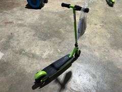 2024 Razor E90 Electric Kids Scooter