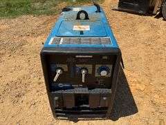 Miller Bobcat 250 AC/DC Welder/Generator