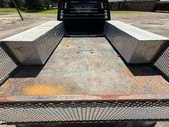 2011 Dodge Ram 3500 4X4 Flatbed Utility Truck (171,694 Miles)