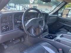 2007 Chevrolet Silverado 1500 4 Door Extended Cab 4x4 Truck (211,128 Miles)