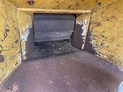 2009 Vermeer BC1000 XL Trailer Mounted Woodchipper (1116 Hours)