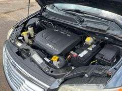 2013 Chrysler Town and Country 4 Door Minivan (157,582 Miles)