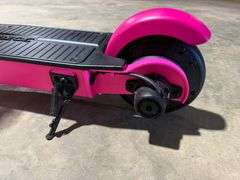 2024 Razor E90 Electric Kids Scooter