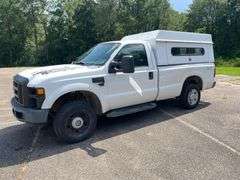 2008 Ford F250 2 Door Regular Cab 4x4 Truck (197,588 Miles)