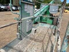 2014 Genie S40 4x4 Diesel Boom Lift (2938 Hours)