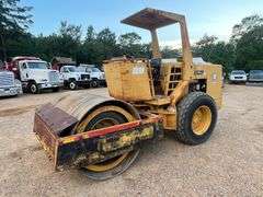 Hypac C830B Vibratory Smooth Drum Roller Compactor