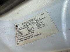 1999 GMC C7500 Tandem-Axle Dump Truck (302,849 Miles)