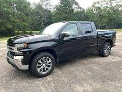 2021 Chevrolet Silverado 1500 Z71 4 Door Crew Cab 4x4 Pickup Truck (153,845 Miles)