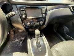 2015 Nissan Rogue SV SUV (239,623 Miles)