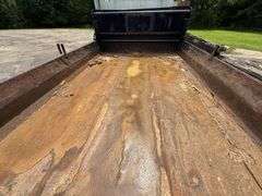1996 International 8200 Sleeper Cab Single-Axle Dump Truck (174,038 Miles)