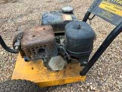 2005 Titan Heavy-Duty Commercial Power Washer