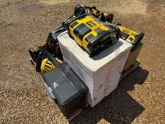 Pallet of Tools/Home Items