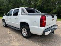 2007 Chevrolet Avalanche 4-Door Crew Cab Pickup Truck