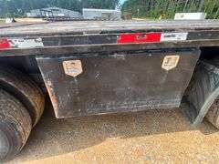 2005 Transcraft 48" Flat Deck Trailer