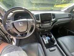 2018 Honda Pilot Touring 4 Door SUV (136,129 Miles)
