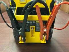 Everstart Maxx Lithium-Ion Battery Booster