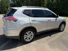 2015 Nissan Rogue SV SUV (239,623 Miles)