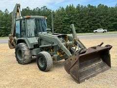 1990 John Deere 610C Backhoe
