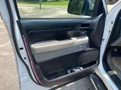 2008 Toyota Tundra SR5 4 Door Crew Cab Pickup Truck (282,087 Miles)