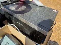 Pallet of Home/Entertainment Items