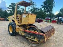 Hypac C830B Vibratory Smooth Drum Roller Compactor