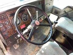 1996 Kenworth T3000 4x2 Sleeper Cab Tractor Truck (77,837 Miles)