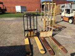 (2) Pallet Jacks