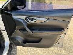 2015 Nissan Rogue SV SUV (239,623 Miles)