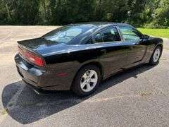 2012 Dodge Charger SE 4 Door Sedan (251,837 Miles)