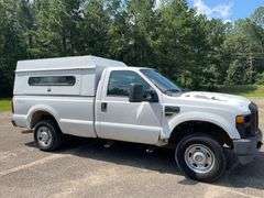 2008 Ford F250 2 Door Regular Cab 4x4 Truck (197,588 Miles)