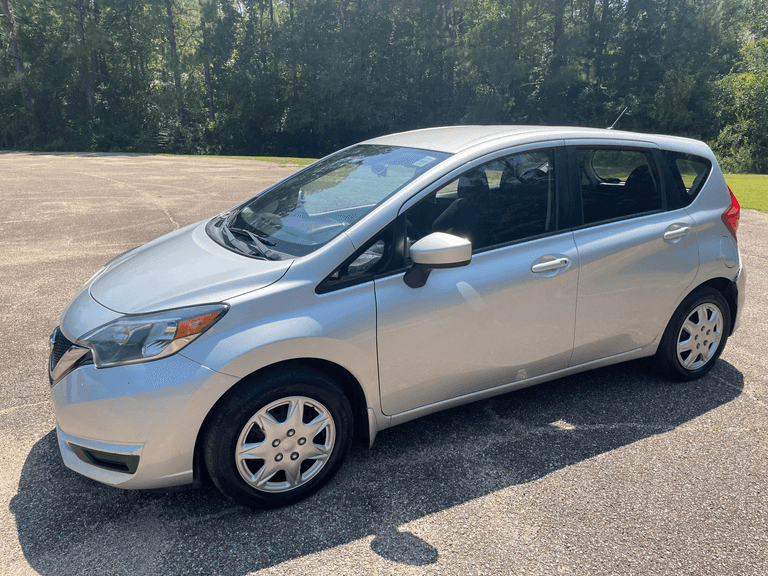 2018  Nissan Versa Note 4 Door Hatchback (114,140 Miles)