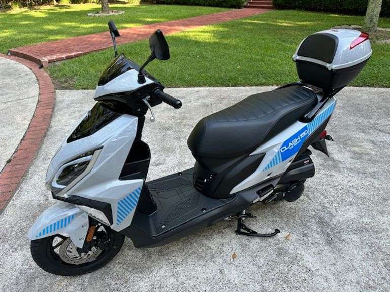 2024 Ice Bear Clash 150 Scooter (68 Miles)