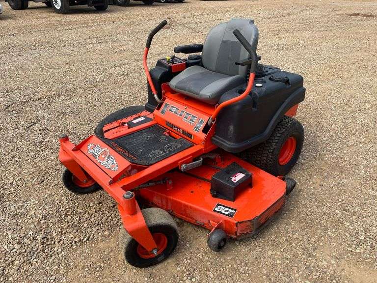 2013 Bad Boy ZT 60” Zero Turn Mower (167 Hours)