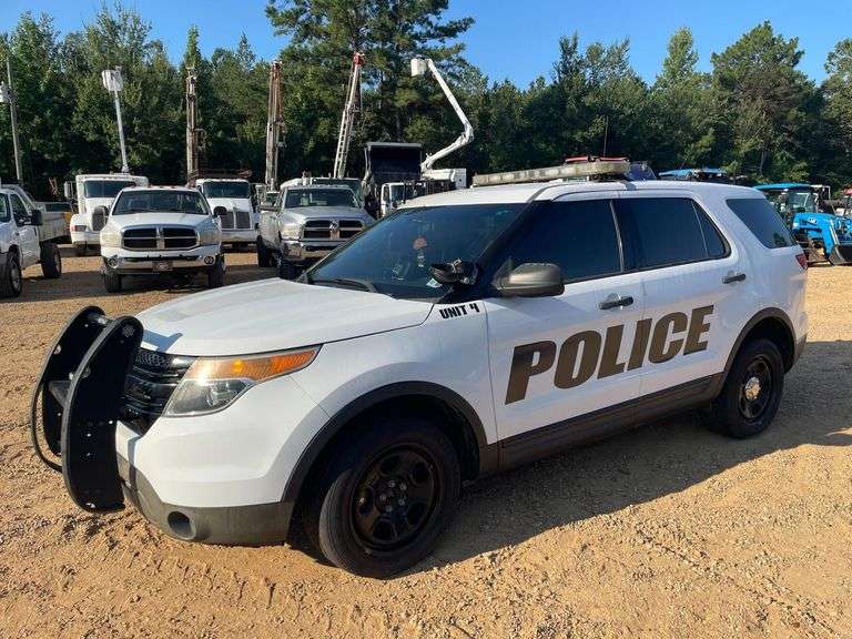 2015 Ford Explorer 4 Door Police Interceptor 4wd SUV (123,901 Miles)