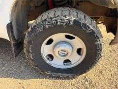2005 Ford F-350 Super Duty Crew Cab 4x4 Pickup Truck (114,561 Miles)
