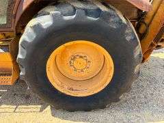 Case 580SK Loader Backhoe