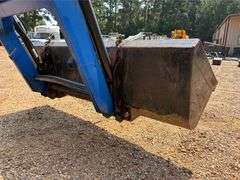 2001 New Holland TS110 4WD Enclosed Cab Tractor (3,612 Hours)