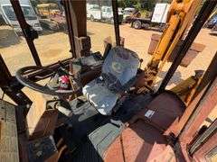 Case 580SK Loader Backhoe