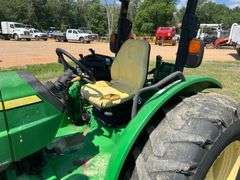 2011 John Deere 5085M 4WD Tractor