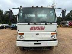 2004 Sterling Scwartz SC-8000 Sweeper Truck (47,469 Miles)