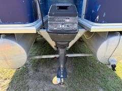 1997 Fisher Marine Freedom Series Pontoon Boat