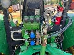 2011 John Deere 5085M 4WD Tractor