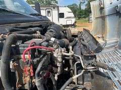 2004 Chevrolet C4500 2 Door Utility Body Dually Bucket Truck (138,152 Miles)