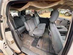 2006 Dodge Grand Caravan (243,971 Miles)